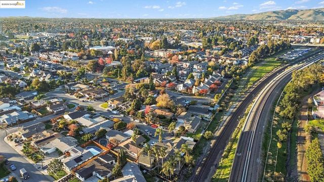 3614 Kay Ct, Fremont, CA 94538