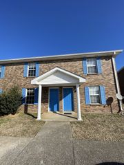 361 Peabody Dr Apt 3, Clarksville, TN 37042