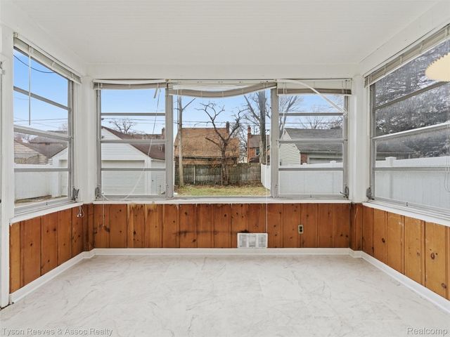 14405 Stahelin Avenue, Detroit, MI 48223