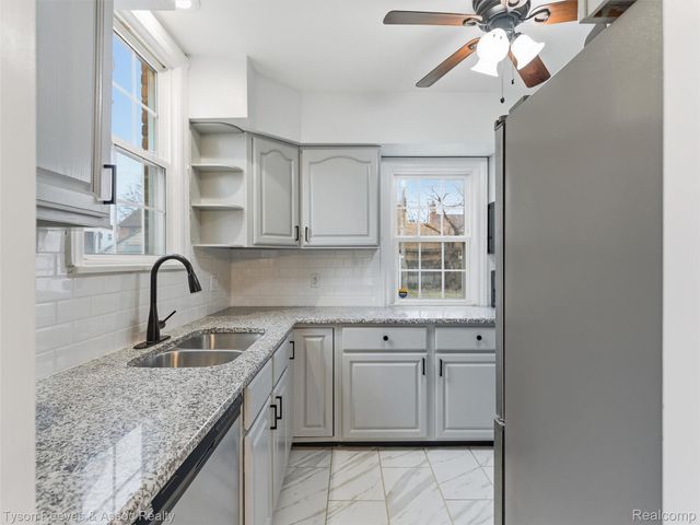 14405 Stahelin Avenue, Detroit, MI 48223