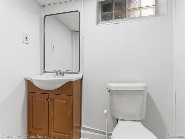 14405 Stahelin Avenue, Detroit, MI 48223