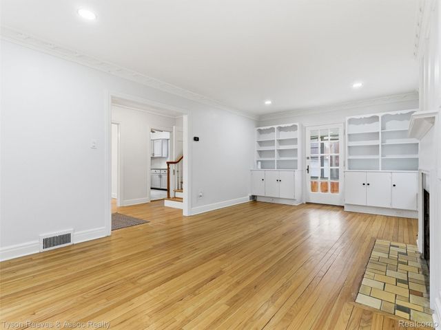 14405 Stahelin Avenue, Detroit, MI 48223