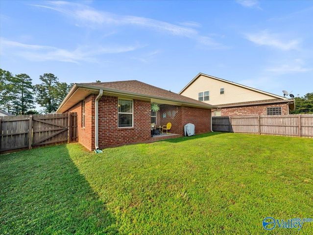 143 Fields Pond Drive, Madison, AL 35756