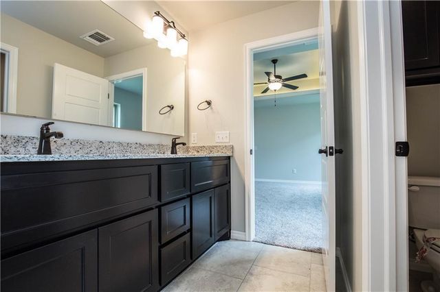 14309 Limestone Lane, Yukon, OK 73099