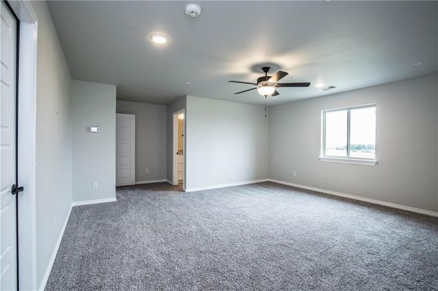 14309 Limestone Lane, Yukon, OK 73099