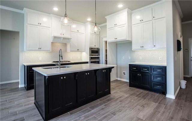 14309 Limestone Lane, Yukon, OK 73099