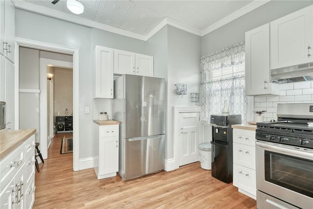 62 Rugby Avenue, Rochester, NY 14619