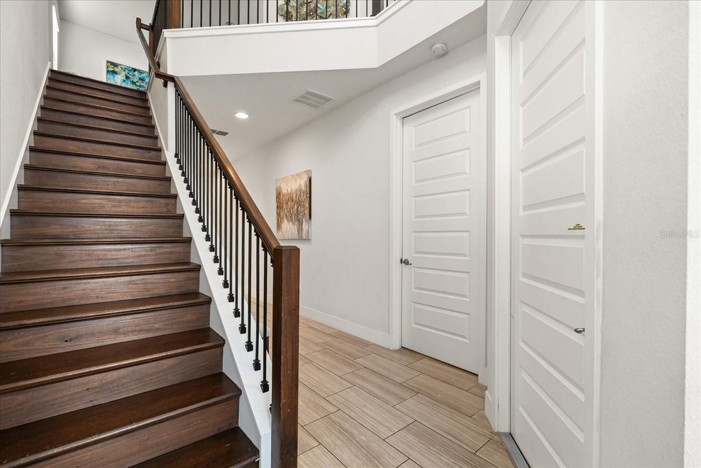 Image 15 of property listing at 1113 CASTLE PINES COURT, Reunion, FL 34747