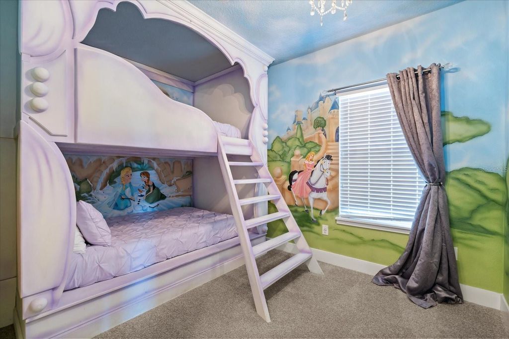 Image 16 of property listing at 1113 CASTLE PINES COURT, Reunion, FL 34747