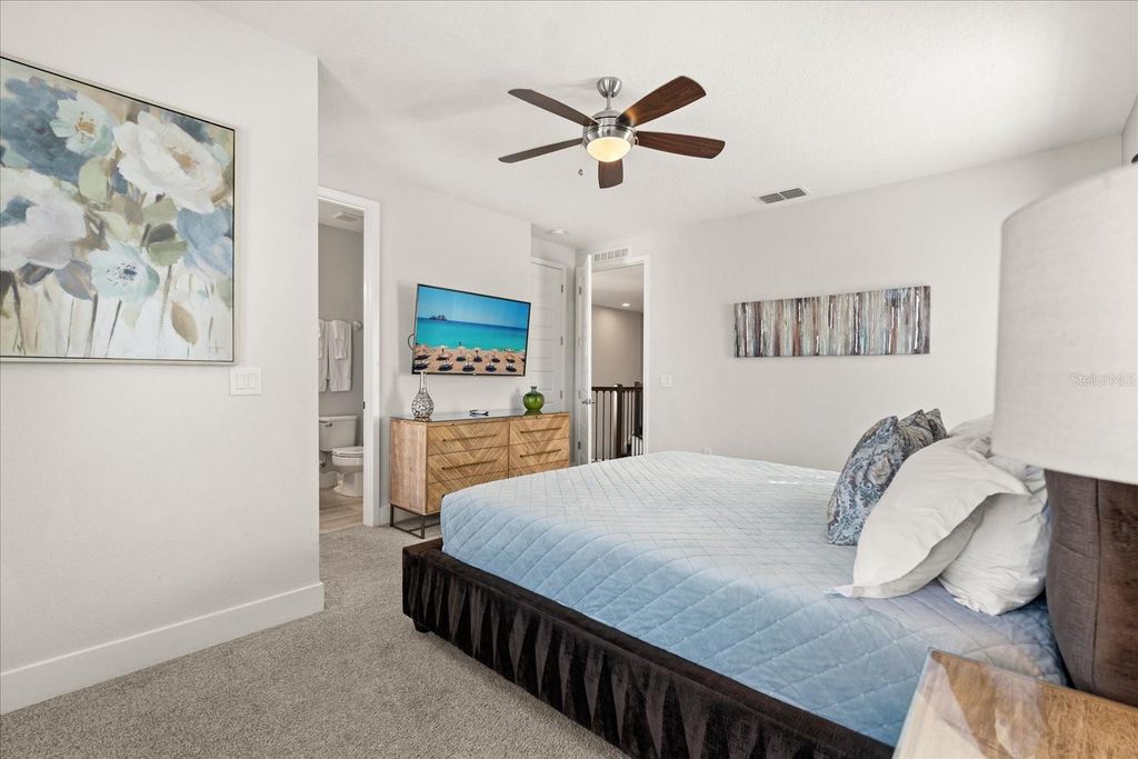 Image 29 of property listing at 1113 CASTLE PINES COURT, Reunion, FL 34747