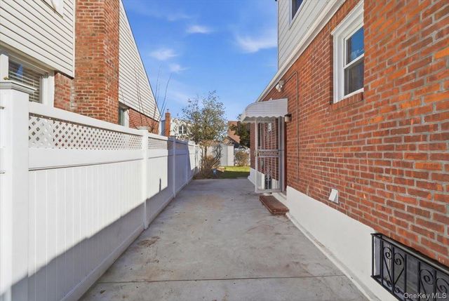115-11 Parkway Drive, Elmont, NY 11003