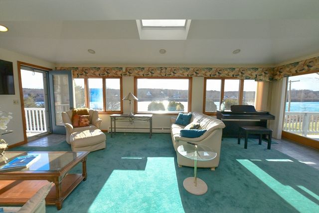 18 Gibbs Road, Bourne, MA 02562