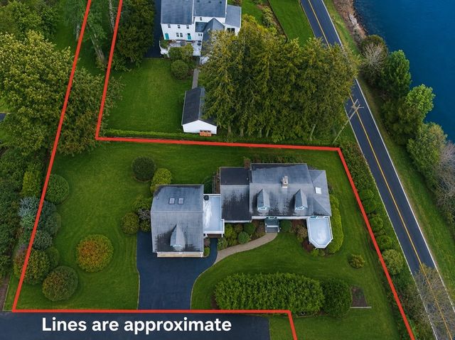 18 Gibbs Road, Bourne, MA 02562