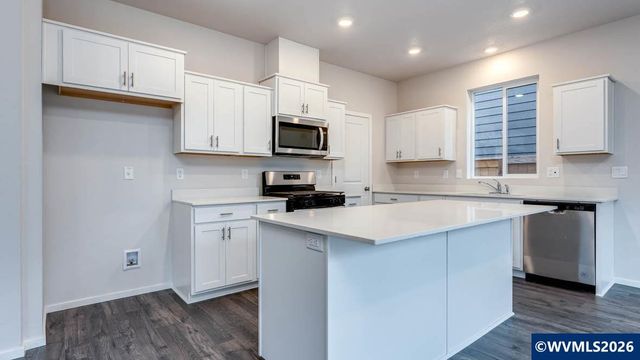 4969 Dilling Av NE, Salem, OR 97301