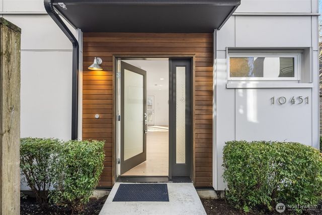 10451 Alderbrook Place NW, Seattle, WA 98177