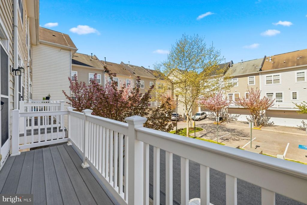 Image 16 of property listing at 4210 TALMADGE CIR, Suitland, MD 20746