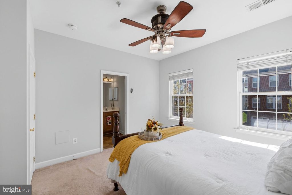 Image 18 of property listing at 4210 TALMADGE CIR, Suitland, MD 20746