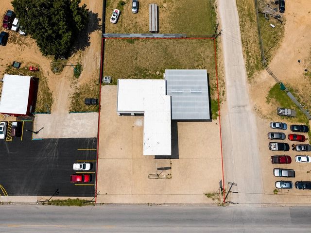 623 N Richmond Road, Wharton, TX 77488