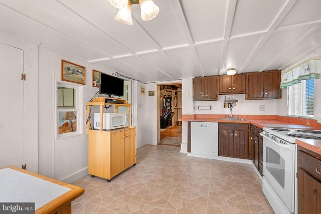 18723 UPPER BECKLEYSVILLE RD, Hampstead, MD 21074