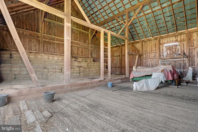 18723 UPPER BECKLEYSVILLE RD, Hampstead, MD 21074