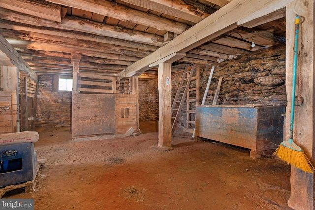 18723 UPPER BECKLEYSVILLE RD, Hampstead, MD 21074