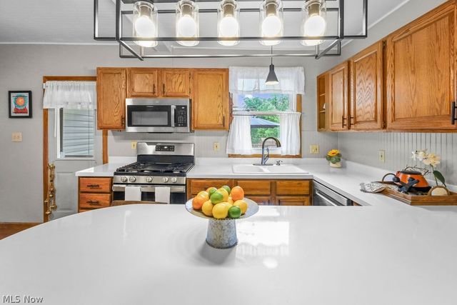 3909 Vira Road, Stow, OH 44224