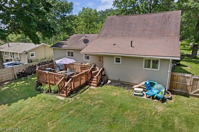 3909 Vira Road, Stow, OH 44224