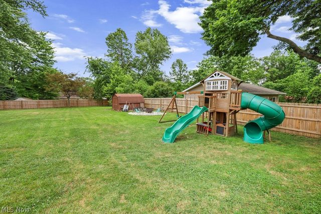 3909 Vira Road, Stow, OH 44224