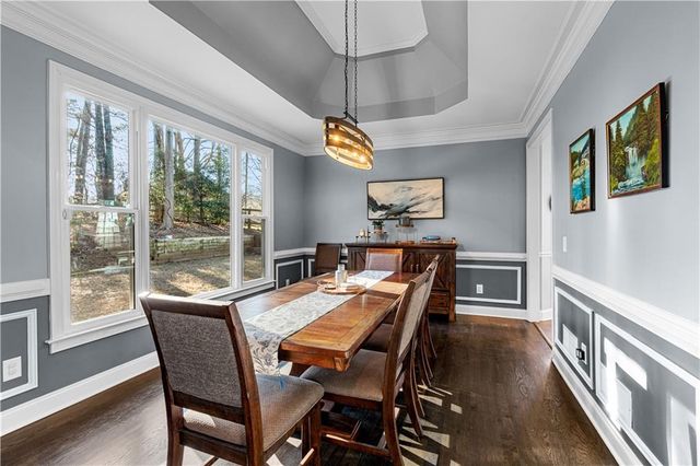 300 Farm Path Place, Woodstock, GA 30188