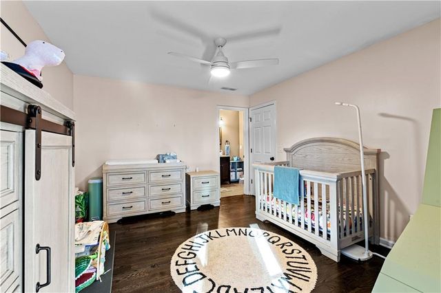 300 Farm Path Place, Woodstock, GA 30188