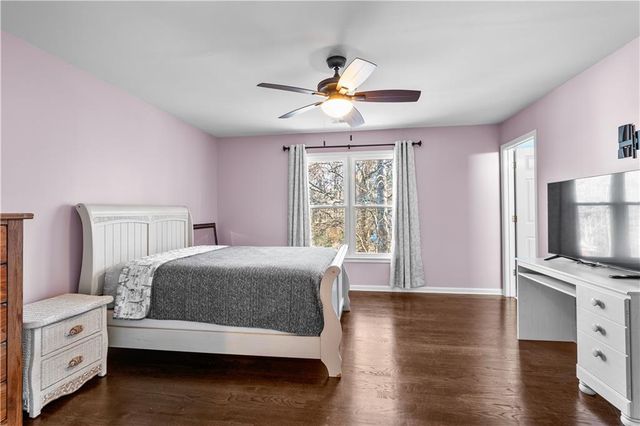 300 Farm Path Place, Woodstock, GA 30188