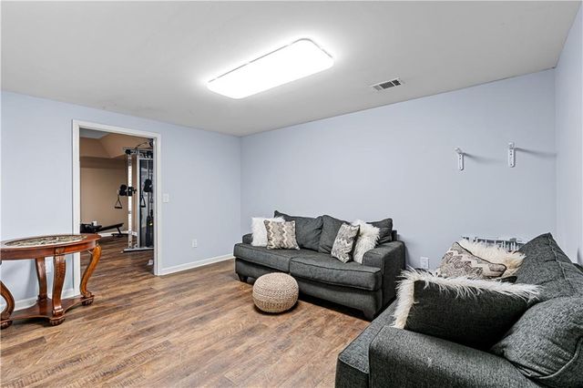 300 Farm Path Place, Woodstock, GA 30188