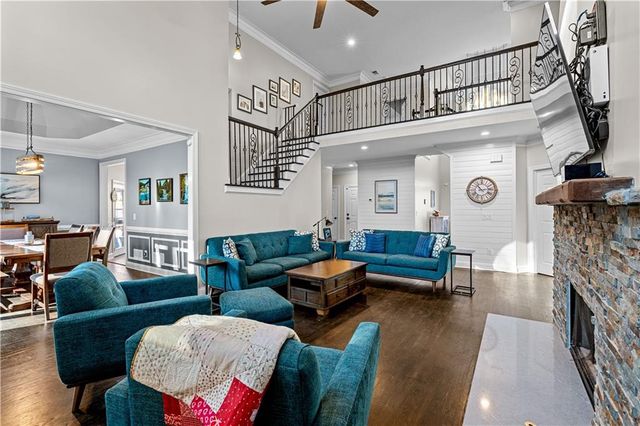 300 Farm Path Place, Woodstock, GA 30188