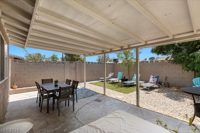 5333 Longridge Avenue, Las Vegas, NV 89146