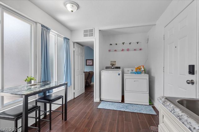5333 Longridge Avenue, Las Vegas, NV 89146