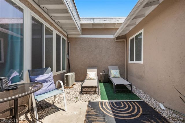 5333 Longridge Avenue, Las Vegas, NV 89146