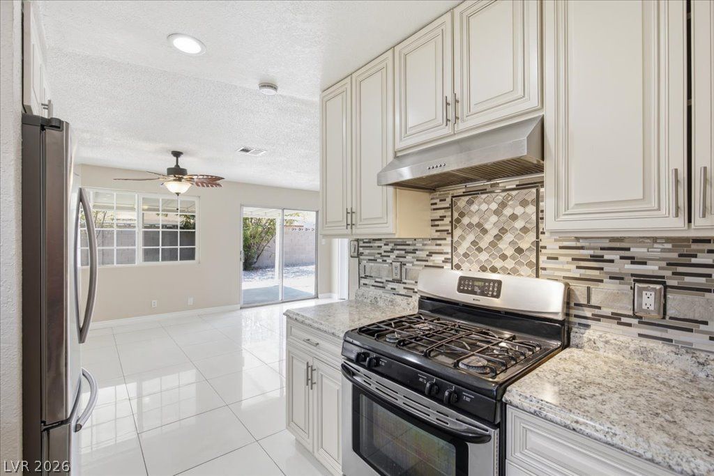 5333 Longridge Avenue, Las Vegas, NV 89146 — photo 4