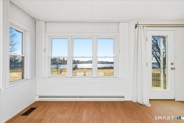 3 Lamberts Lane, Stonington, CT 06378