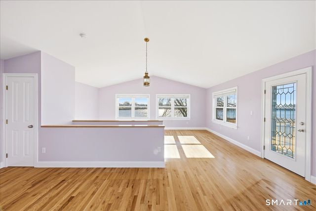 3 Lamberts Lane, Stonington, CT 06378