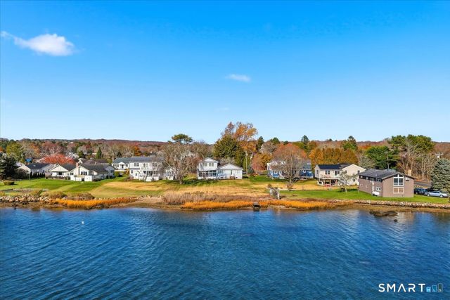 3 Lamberts Lane, Stonington, CT 06378