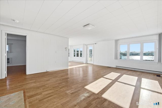 3 Lamberts Lane, Stonington, CT 06378