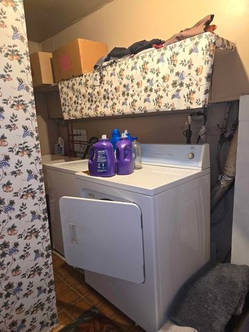 8103 Gladys Lane, Palos Hills, IL 60465