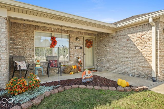 1320 Swan Drive, Franklin, IN 46131