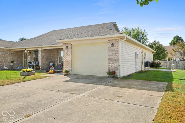 1320 Swan Drive, Franklin, IN 46131