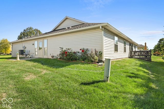 1320 Swan Drive, Franklin, IN 46131