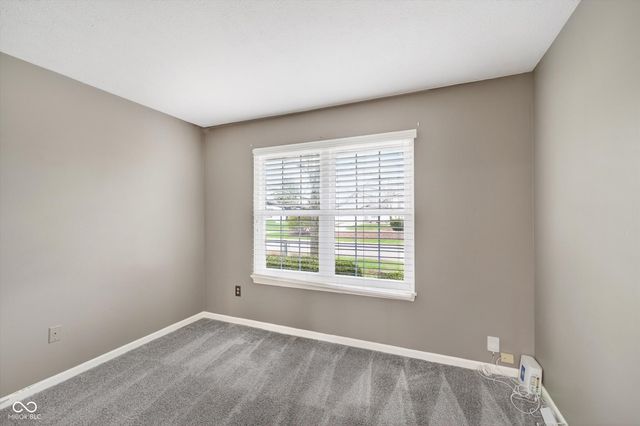 8999 Kiser Point, Indianapolis, IN 46256