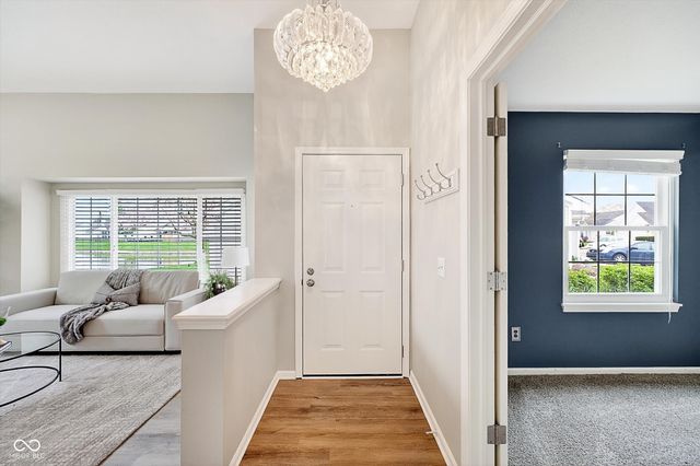 8999 Kiser Point, Indianapolis, IN 46256