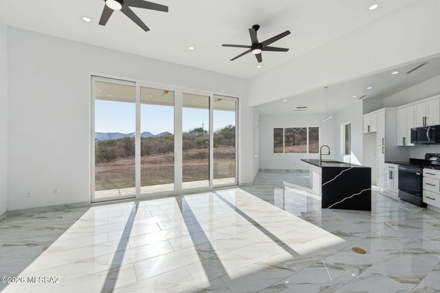 1786 Peralta Court, Rio Rico, AZ 85648
