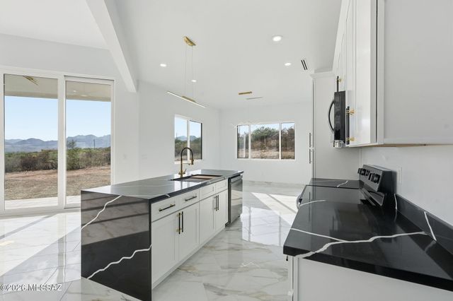 1786 Peralta Court, Rio Rico, AZ 85648