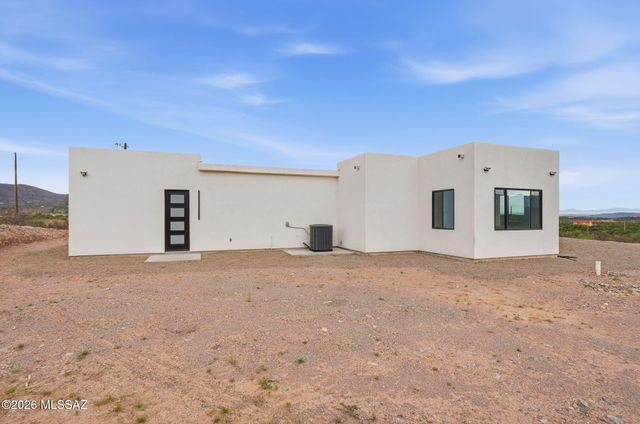 1786 Peralta Court, Rio Rico, AZ 85648